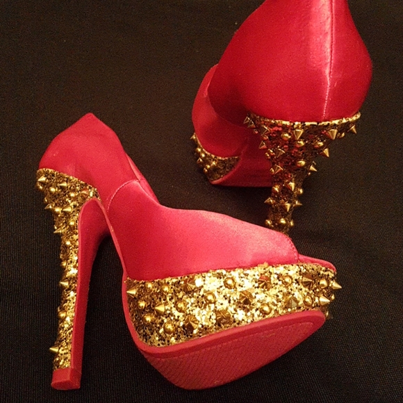 Pink spike - Picture 3 of 4